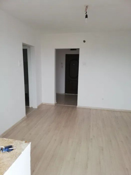 Apartament 2 cam Podu Ros la bulevard et 4/10