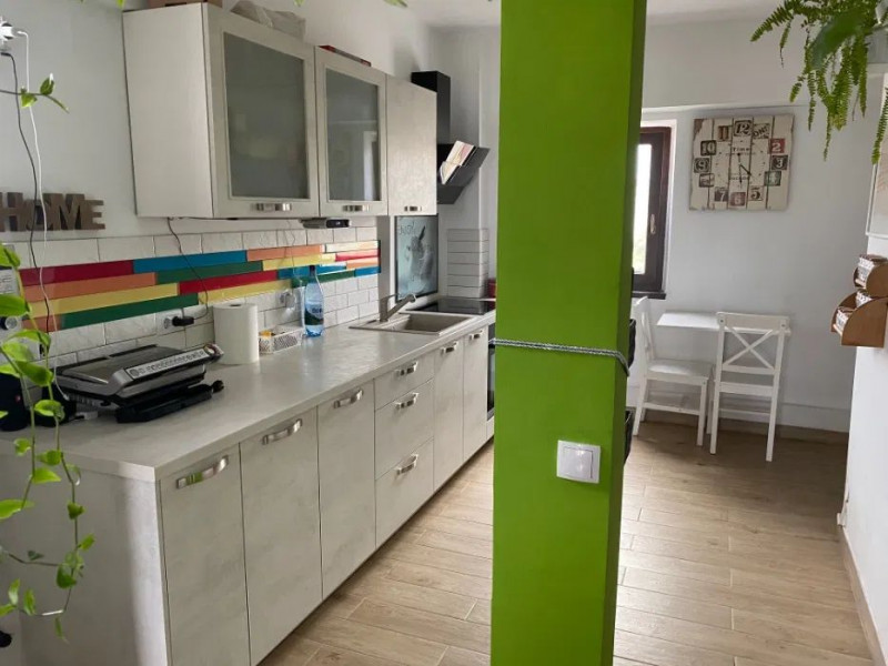 Apartament 3 camere etaj intermediar Gara-Careffour(Billa)