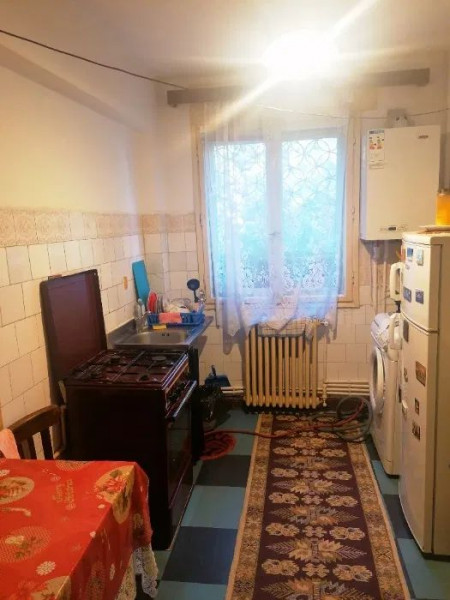 Apartament 2cam Podu Ros- Cantemir 39.900 euro neg