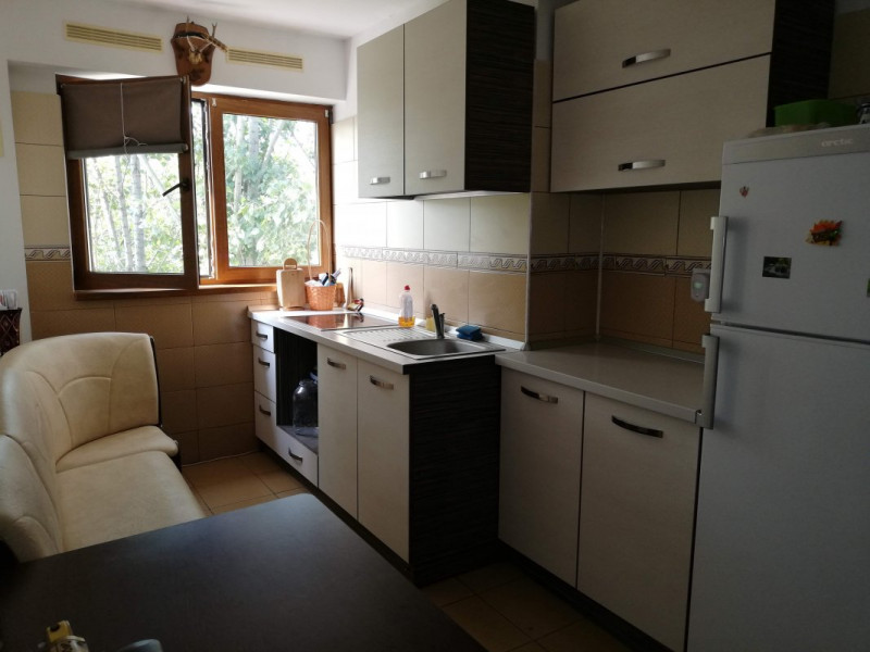 Podu Ros -Apartament 2 camere decomandat,mobilat si utilat complet