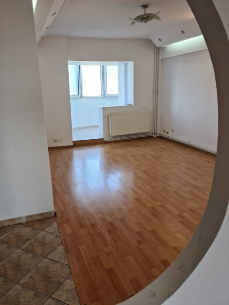 Apartament 3 camere cu terasa Pacurari-Lukoil-Moara de Foc