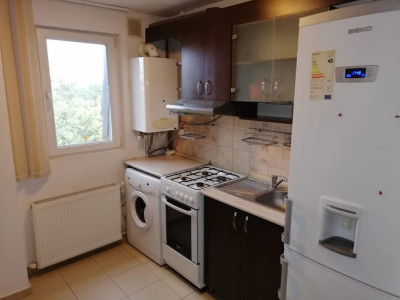 Podu Ros -apartament 1 camera ,renovat,40mp ,30000euro neg