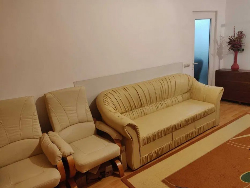 Apartament 3 camere D, 2 bai, etaj 3/4, Tg. Cucu