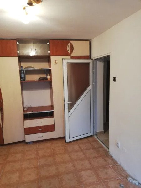 Podu Ros- apartament 2cam, bloc fara risc 