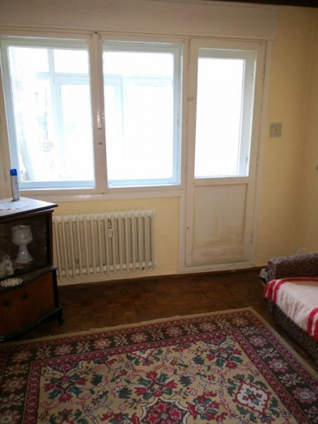 Apartament 2 camere, Tatarasi, etaj 1/4, Flux non-stop (dispecer)