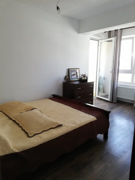 Apartament 3 camere+boxa+loc parcare Alpha Bank