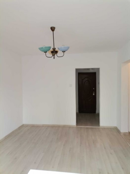 Apartament 2 camere - Alexandru cel Bun