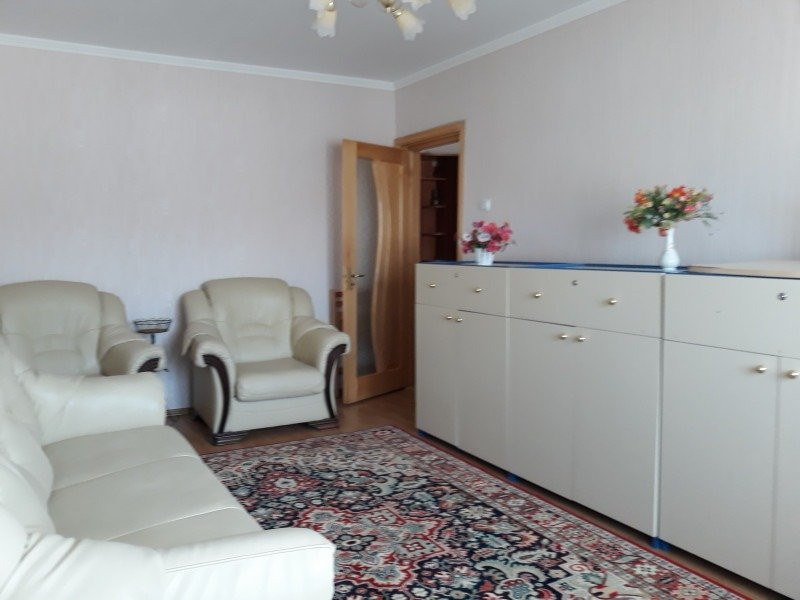 Apartament 2 camere D, Podu de Fier/Tg. Cucu. Renovat