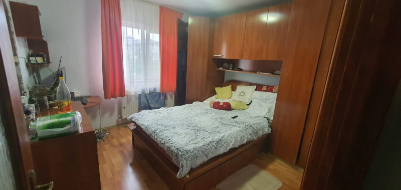 zona Dacia - Apartament 3 camere