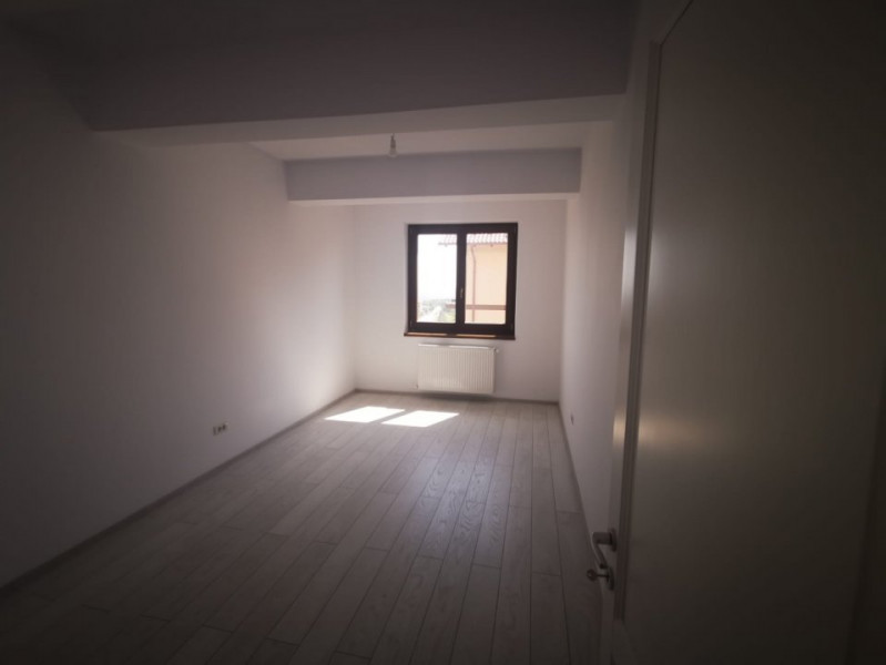 Apartament 2 camere,decomandat,bloc nou,mutare imediata,Platoul Galata.