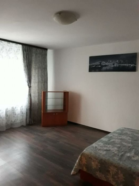 Apartament 1 camera decomandat Pacurari OMV