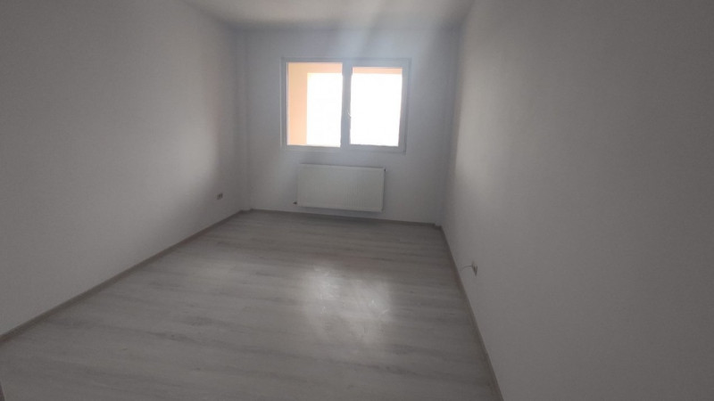 APARTAMENT 3 CAMERE, BLOC NOU, FINALIZAT, MUTARE IMEDIATA, COMISION 0