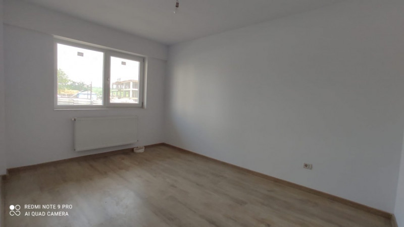 APARTAMENT 2 CAMERE, BLOC NOU, ETAJ INTERMEDIAR, COMISION 0