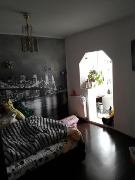 Cug - Apartament 3 camere, decomandat, 76mp