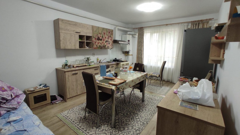 Apartament 2 camere,bloc nou, mobilat, mutare imediata.