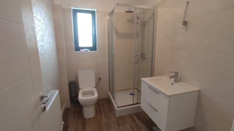 Apartament 2 camere,decomandat, bloc nou, mutare imediata