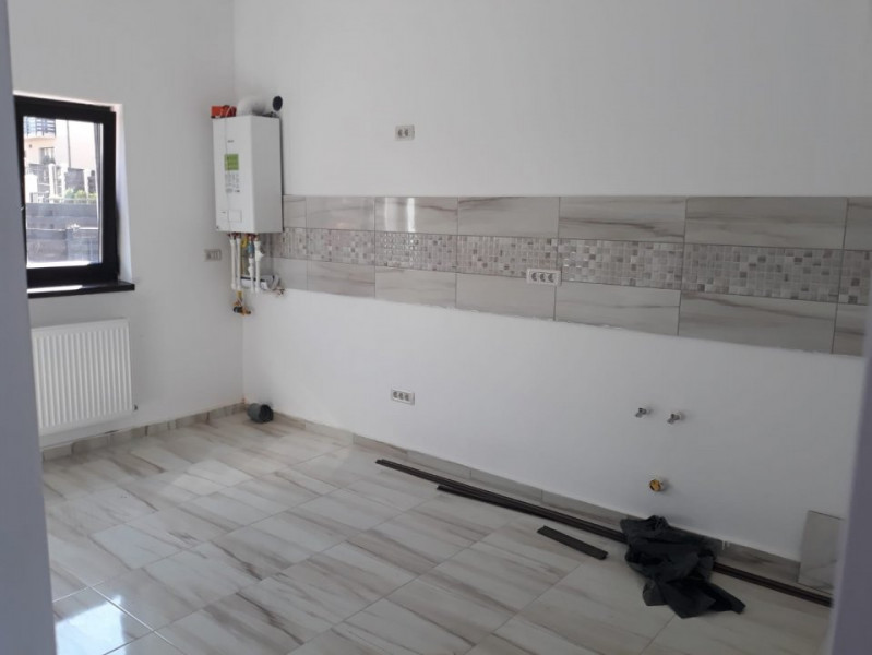 Casa Popas Pacurari, 4 camere+Debara. Finalizata!!