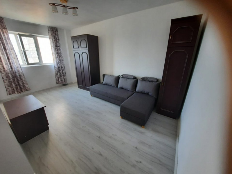 Apartament 1 camera decomandat Pacurari bulevard