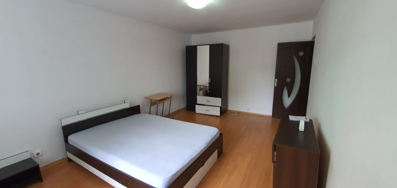 Zimbru - Apartament 2 camere + Curte proprie