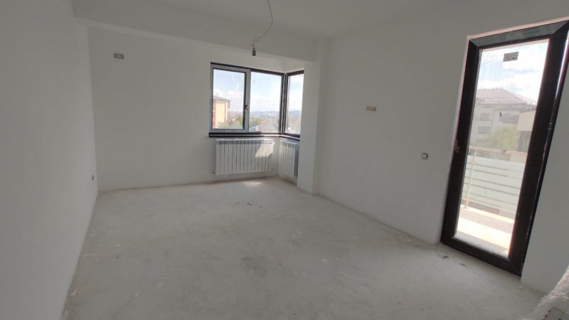 APARTAMENT 2 CAMERE, BLOC NOU, FINALIZAT, MUTARE IMEDIATA