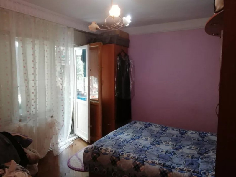 Apartament 3 camere SD, Tatarasi, etaj 1/4
