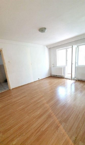 Alexandru cel Bun - Apartament 2 camere ETAJ 2