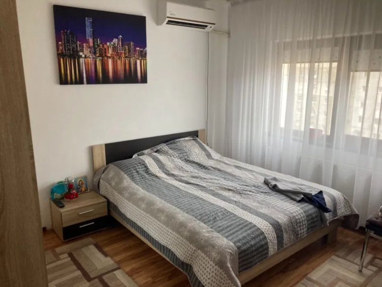 ZIMBRU - Apartament cu 3 camere 80 mp