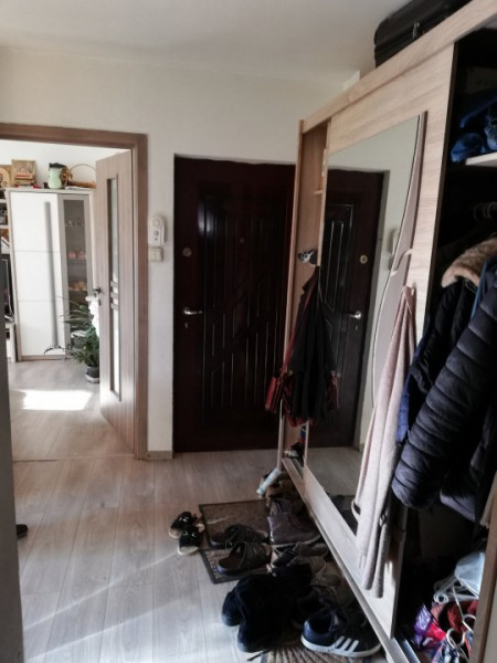 Apartament 3 camere decomandat Pacurari-Posta