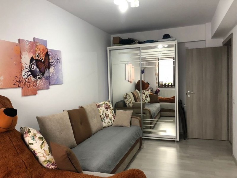 Aleea Tudor Neculai - Apartament cu 1 cameră decomandat, etaj intermediar