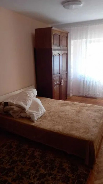 Apartament 2 camere decomandat 68mp Pacurari-Lukoil 1992