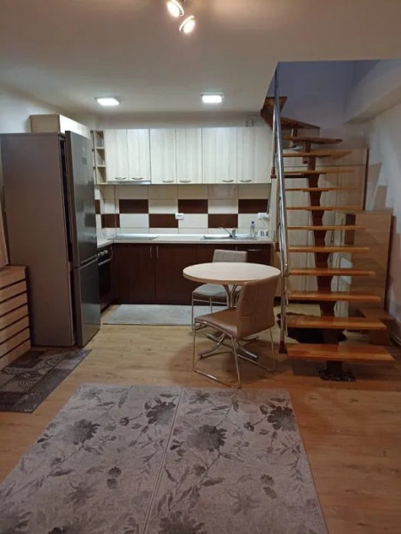 Apartament 2 camere pe 2 nivele la casa cu 2 bai 2000 Gara-Arcu