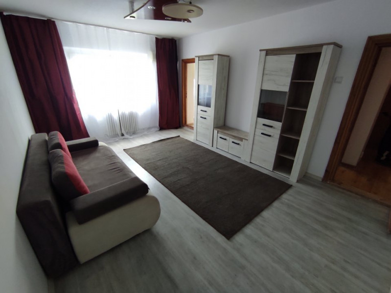 Apartament 3 cam. decomandate, CUG - Selgros