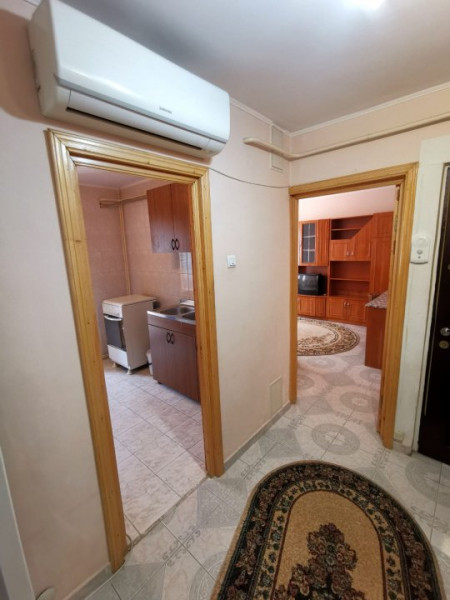 Apartament 2 cam. decomandat, et. 3, Nicolina-Belvedere, ingrijit