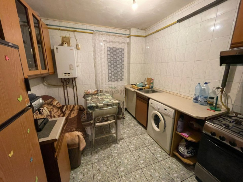  PODU ROS -apartament cu 2 camere, bloc fara risc seismic