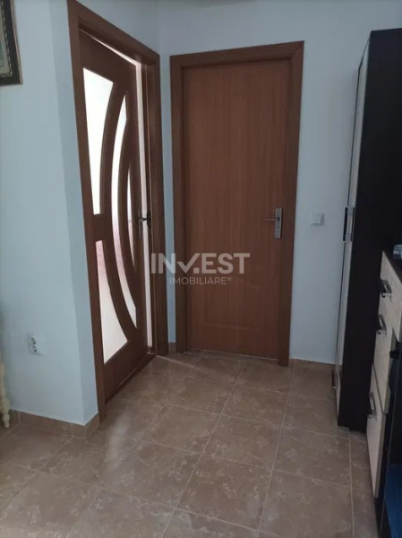 Apartament 2 cam. decomandat, et. 2, Str. Principala, CUG