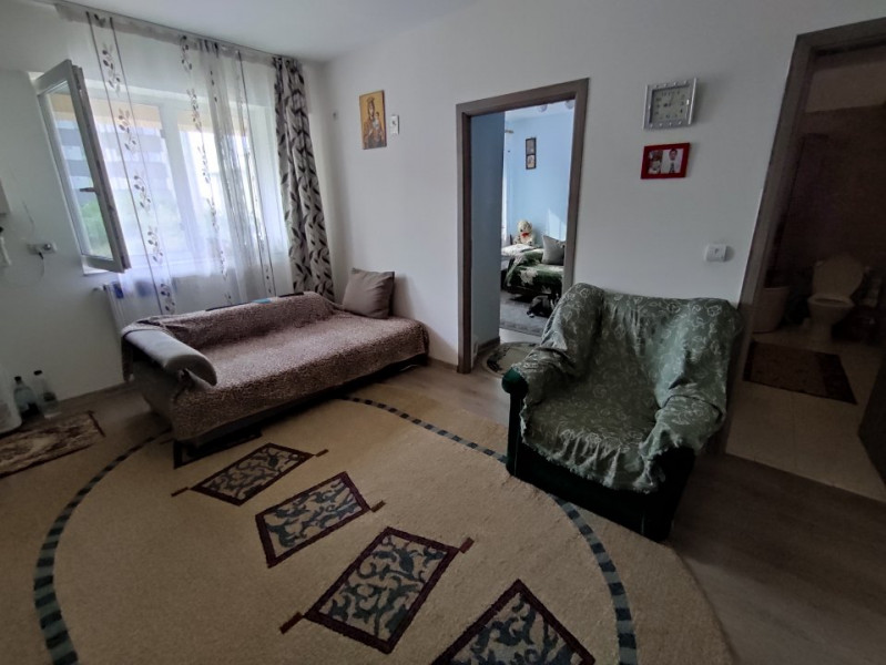 Apartament 2 camere, semi-decomandat, parter, Pepinierii