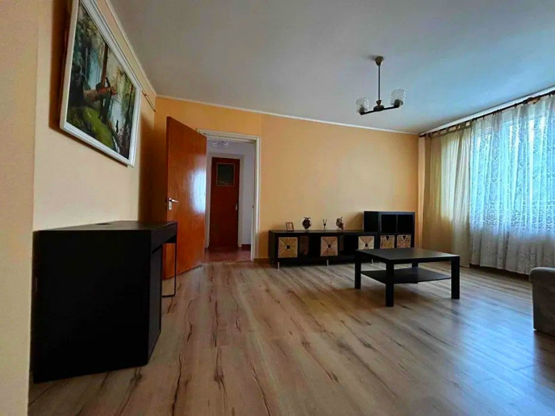 Apartament 3 camere - Tatarasi - Metalurgie - bloc fara risc