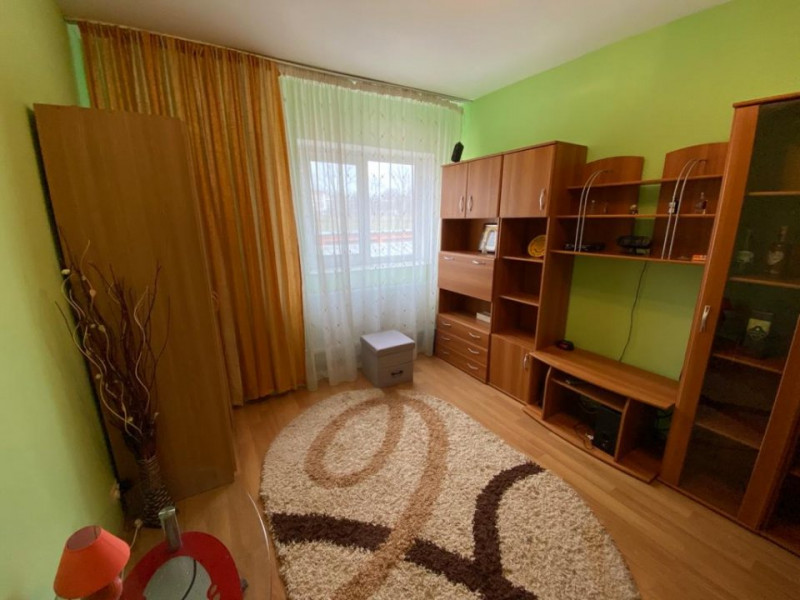 Apartament 1 camera decomandat - Tatarasi - Metalurgie - bloc fara risc