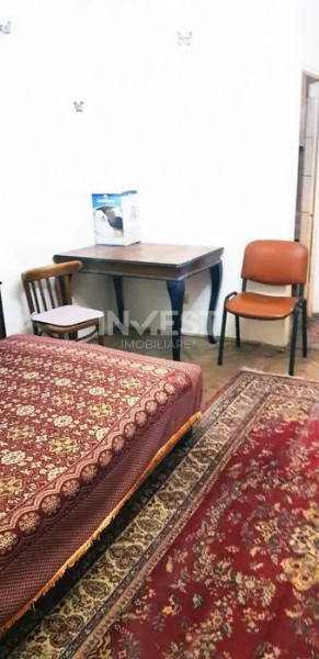 Garsoniera - Tatarasi - etaj 1 - la bulevard