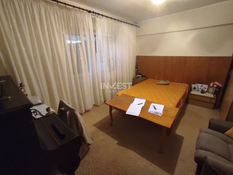 Apartament 2 cam. decomandat, et. 1, Nicolina