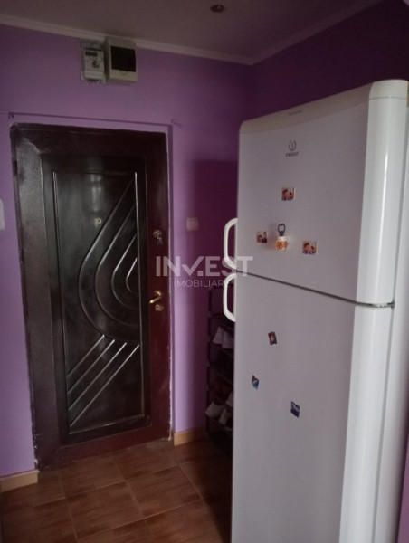 Apartament 2 camere,mobilat si utilat, vizavi de piata Alexandru