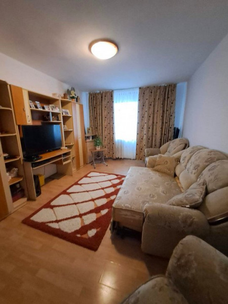 Apartament 2 camere decomandat-Tatarasi-Flora