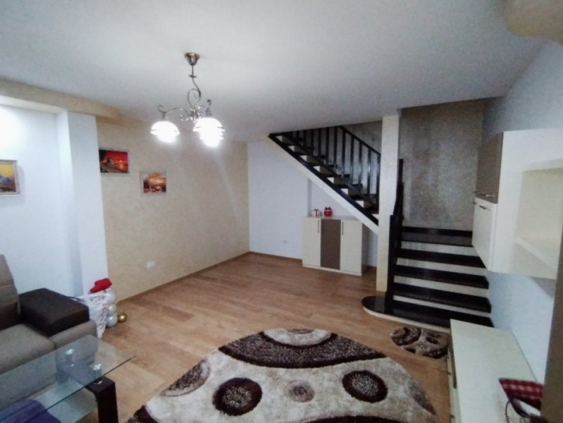 165000e, Podu Ros-Cantemir - casa tip duplex, 3 cam, 2 bai, mobilata-utilata