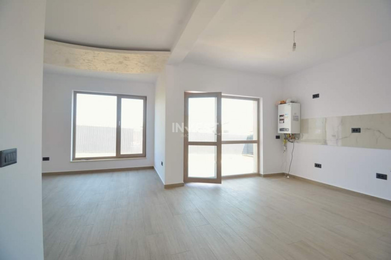 Casă individuală finalizată, teren 400 mp, Rediu – zonă Grădinița Kiki