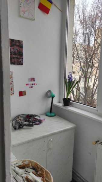 Apartament cu 2 camere, zona MCB