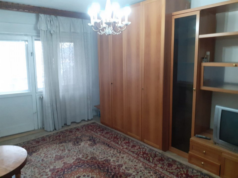 Apartament 2 camere, zona MCB