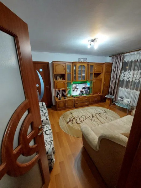 Apartament cu 2 camere, liber, zona Zimbru-ACB