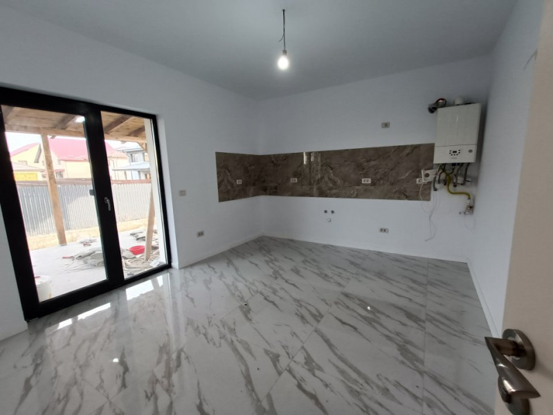 Casă 4 Camere, 2 Băi, Beci - Valea Lupului, Iasi