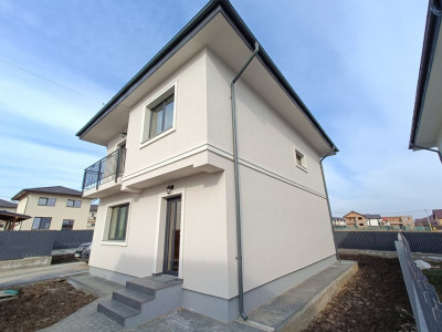 Casă 4 Camere, 2 Băi, Beci - Valea Lupului, Iasi