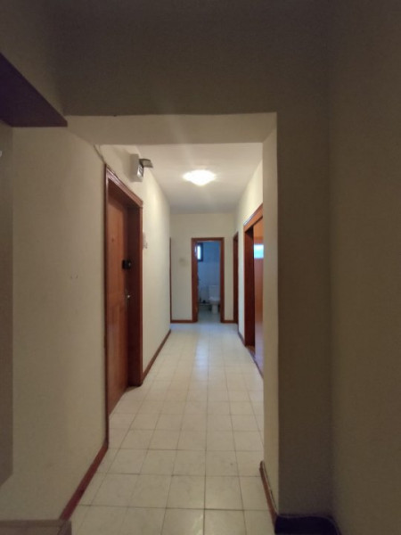 Pacurari-Petru Poni,  apartament 3 camere, decomandat